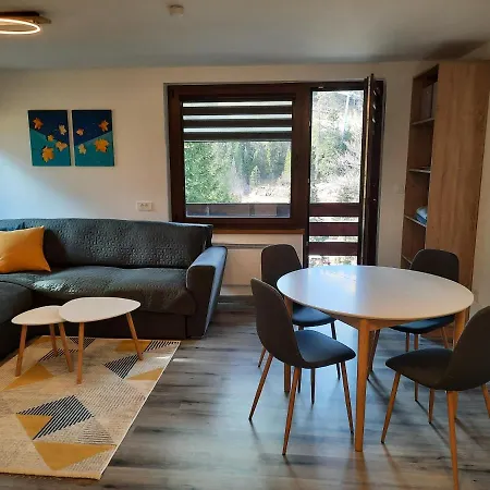 Gondola アパート *